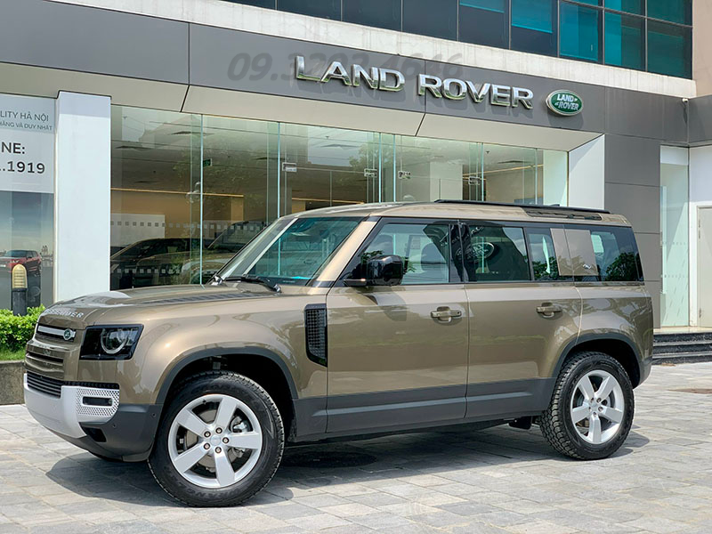 Giá xe Land Rover Defender 2024 