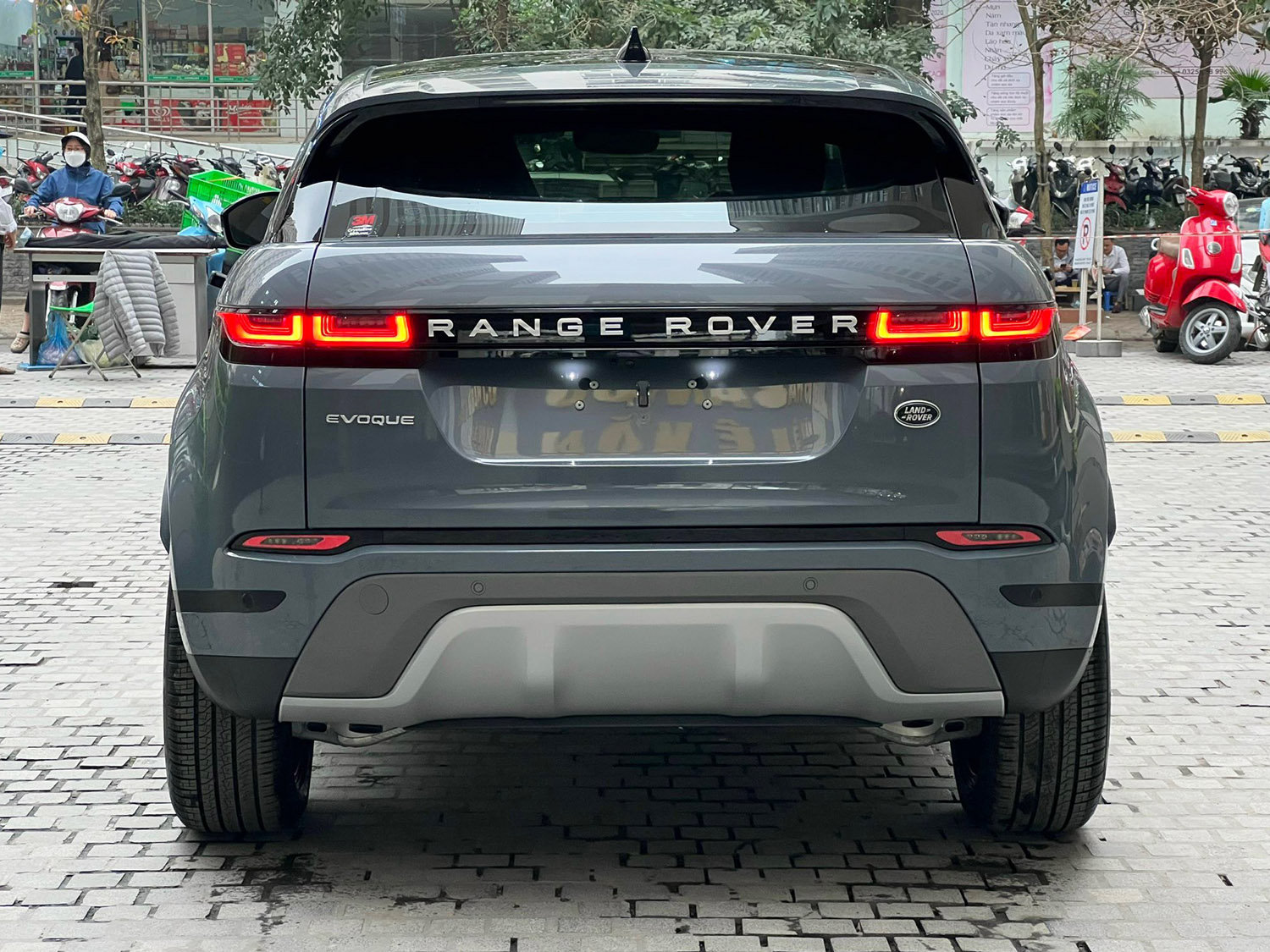 Giá xe Range Rover Evoque 2023 - ảnh 3