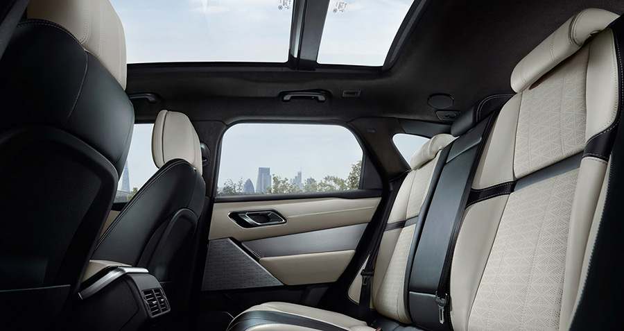 Hàng ghế thứ 2 trên Velar