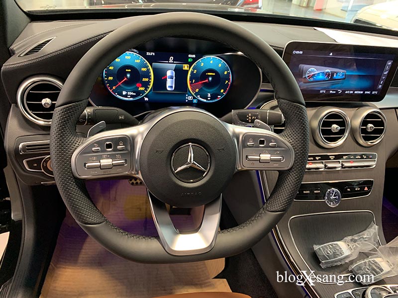 gia-xe-mercedes-c300-amg-bxs-7