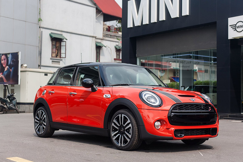 Ngoại thất xe Mini Cooper 5 cửa